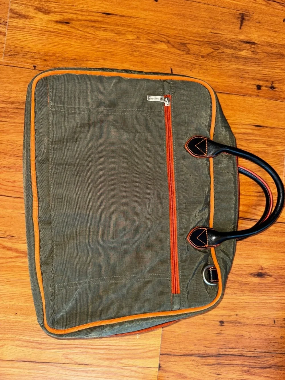 Baggallini computer tote. Like new.